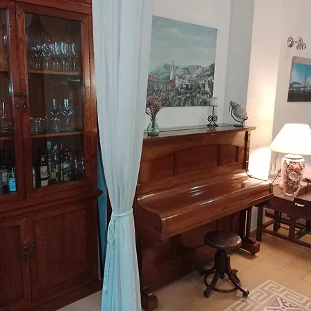 بيت ضيافة La Milotxa *